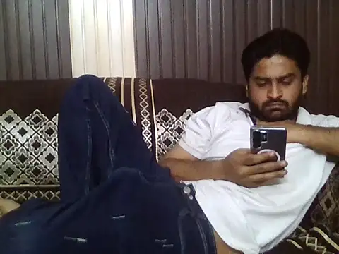 Snapshot of indihotguy chatting on 7, 4, 2026 indihotguy online show from 7, 4, 2026