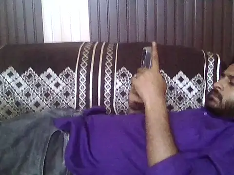 Snapshot of indihotguy chatting on 18, 4, 2026 indihotguy online show from 18, 4, 2026