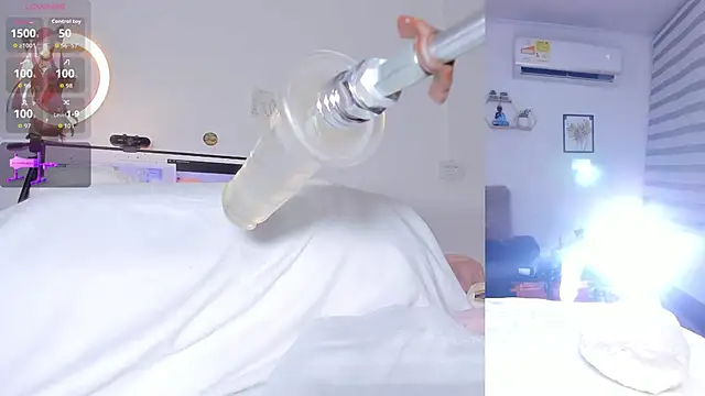 Maria Jones  online show from 18, 10, 2025