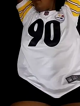 Snapshot of Queen-BD chatting on 25, 10, 2025 Queen-BD online show from 25, 10, 2025