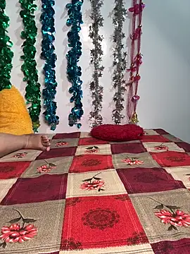 Snapshot of tanvihot2 chatting on 31, 10, 2025 tanvihot2 online show from 31, 10, 2025