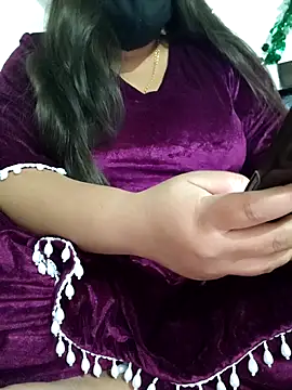 Snapshot of tanvihot2 chatting on 1, 12, 2025 tanvihot2 online show from 1, 12, 2025