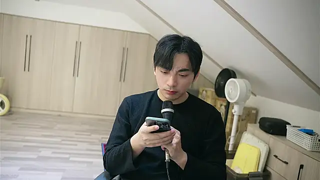 chinalover4199 online show from 10, 4, 2026