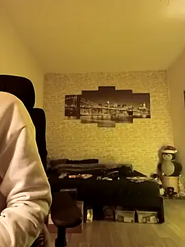 Snapshot of HalloMarcy chatting on 4, 2, 2025 HalloMarcy online show from 4, 2, 2025