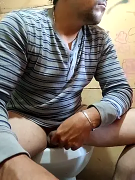 Snapshot of chinoxxx chatting on 3, 12, 2025 chinoxxx online show from 3, 12, 2025