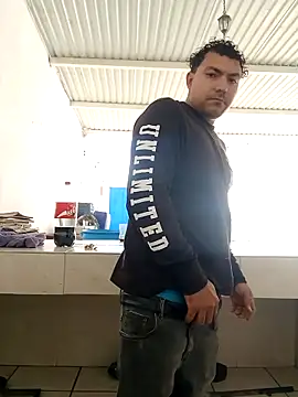 chinoxxx online show from 4, 3, 2026