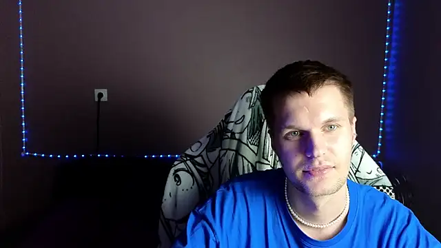 Leonnextdoor online show from 3, 1, 2025