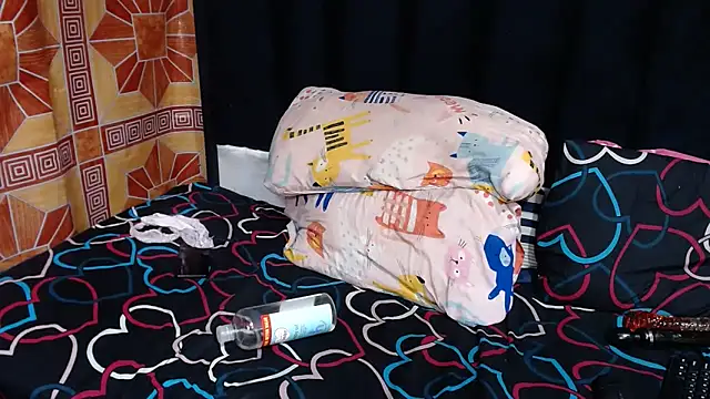 Thickbootykim online show from 15, 11, 2025