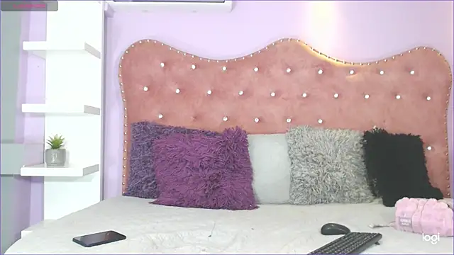 Snapshot of Annabelle-Villareal chatting on 17, 2, 2025 Annabelle-Villareal online show from 17, 2, 2025