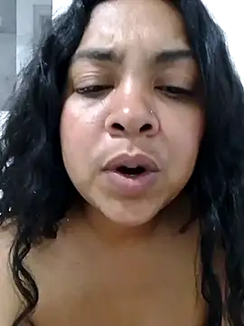 Snapshot of Brendabluee chatting on 21, 2, 2025 Brendabluee online show from 21, 2, 2025