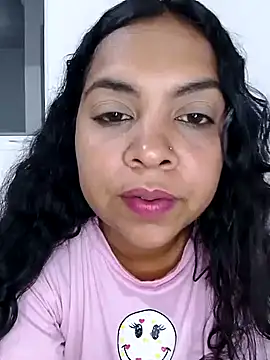 Snapshot of Brendabluee chatting on 15, 3, 2025 Brendabluee online show from 15, 3, 2025