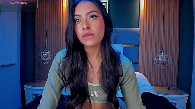 Snapshot of Camila_dupont chatting on 12, 9, 2025 Camila dupont online show from 12, 9, 2025