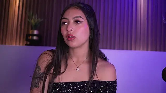 Snapshot of Camila_dupont chatting on 12, 11, 2025 Camila dupont online show from 12, 11, 2025