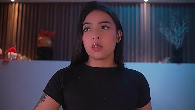 Snapshot of Camila_dupont chatting on 17, 2, 2026 Camila dupont online show from 17, 2, 2026