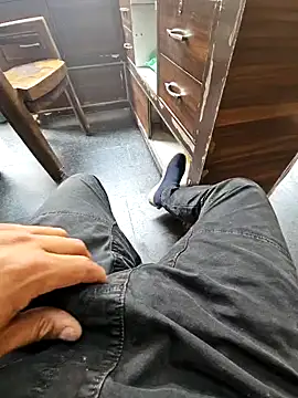 Snapshot of pyasevickybabu563 chatting on 13, 3, 2025 pyasevickybabu563 online show from 13, 3, 2025