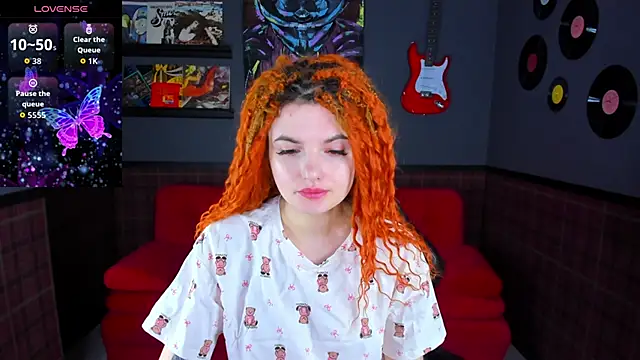 CharlotteMitchell online show from 5, 10, 2025