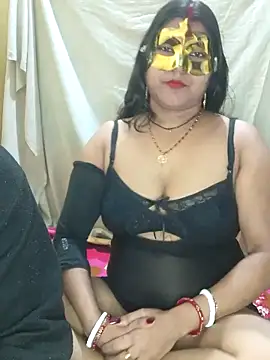 Hot muskaan online show from 1, 2, 2025