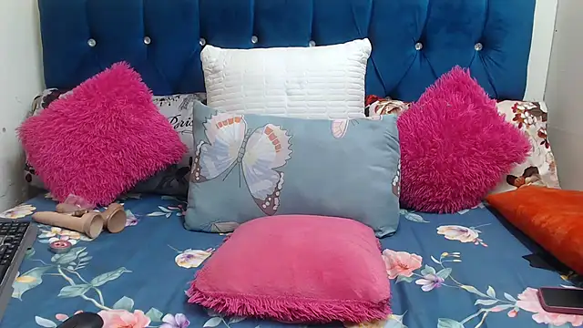 SexyLadyBoosxx online show from 23, 2, 2026