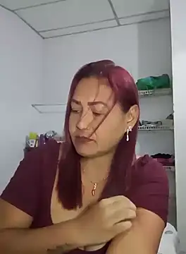 Snapshot of Abigail_BigTits chatting on 28, 9, 2025 Abigail BigTits online show from 28, 9, 2025