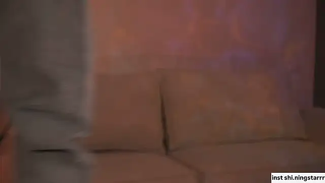 alittlestarrr online show from 5, 2, 2025