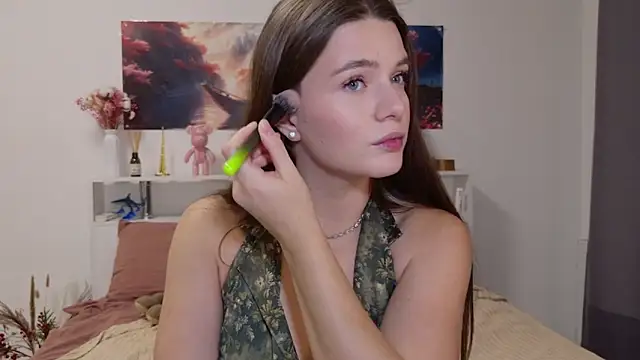 Nellie Medina online show from 11, 10, 2025