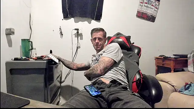 JamesMichael88 online show from 2, 3, 2025