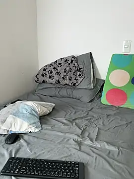 Young latin master777 online show from 5, 1, 2025