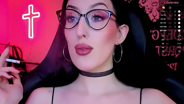 Miss Alice   online show from 12, 3, 2026