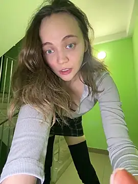 Snapshot of TheYourL chatting on 2, 2, 2026 TheYourL online show from 2, 2, 2026