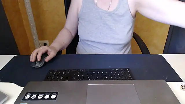 Sweet Phoenix online show from 4, 6, 2026