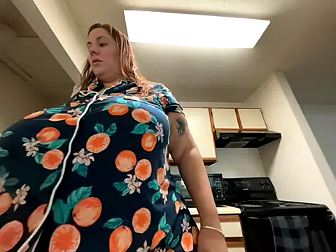 Thickarella420 online show from 2, 10, 2025