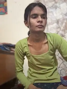 Snapshot of Enna_Zarza_ chatting on 18, 5, 2026 Enna Zarza online show from 18, 5, 2026