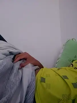 Snapshot of fredfgr chatting on 2, 10, 2025 fredfgr online show from 2, 10, 2025