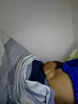 Snapshot of fredfgr chatting on 28, 10, 2025 fredfgr online show from 28, 10, 2025