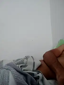 Snapshot of fredfgr chatting on 10, 11, 2025 fredfgr online show from 10, 11, 2025