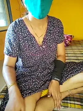 lovelygirl4567 online show from 11, 3, 2025