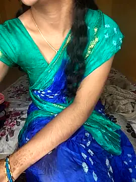 lovelygirl4567 online show from 21, 10, 2025