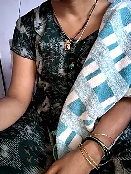 Snapshot of lovelygirl4567 chatting on 10, 1, 2026 lovelygirl4567 online show from 10, 1, 2026