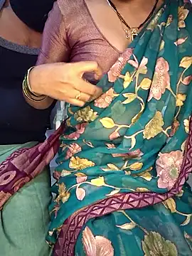 Snapshot of lovelygirl4567 chatting on 12, 1, 2026 lovelygirl4567 online show from 12, 1, 2026