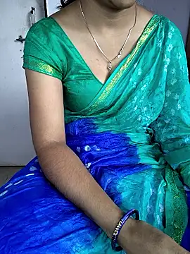 Snapshot of lovelygirl4567 chatting on 19, 2, 2026 lovelygirl4567 online show from 19, 2, 2026