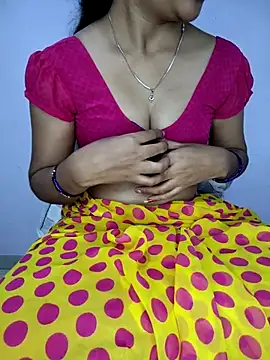 Snapshot of lovelygirl4567 chatting on 26, 2, 2026 lovelygirl4567 online show from 26, 2, 2026