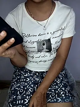 Snapshot of lovelygirl4567 chatting on 11, 5, 2026 lovelygirl4567 online show from 11, 5, 2026