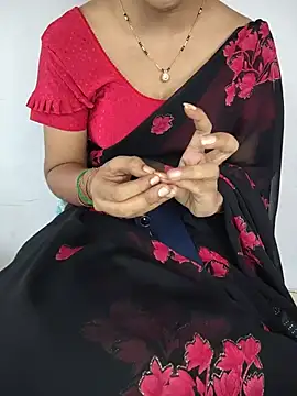 Snapshot of lovelygirl4567 chatting on 7, 6, 2026 lovelygirl4567 online show from 7, 6, 2026