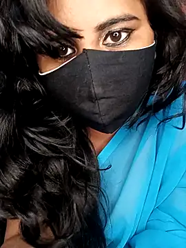 Lovely-Shivani online show from 5, 2, 2025