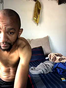 Snapshot of MKbesxxx chatting on 29, 11, 2025 MKbesxxx online show from 29, 11, 2025