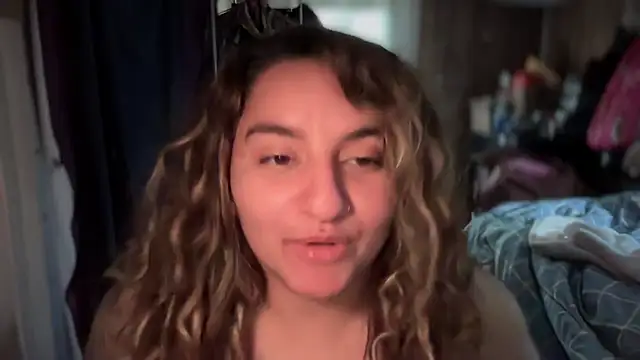 mamifresita online show from 11, 11, 2025