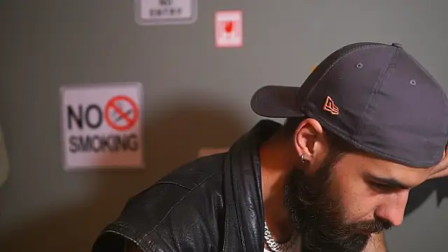 HairyRobxxx online show from 26, 11, 2025