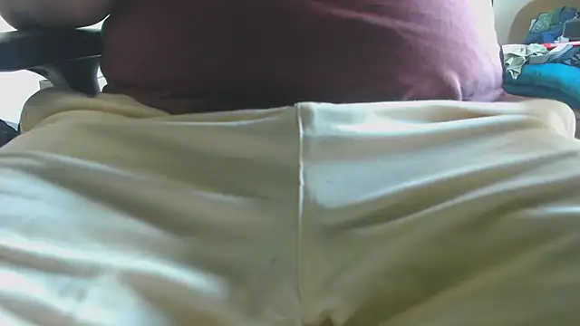 Snapshot of calypsohot chatting on 27, 5, 2026 calypsohot online show from 27, 5, 2026