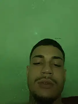 Snapshot of TiagopirocudoMG chatting on 19, 2, 2025 TiagopirocudoMG online show from 19, 2, 2025