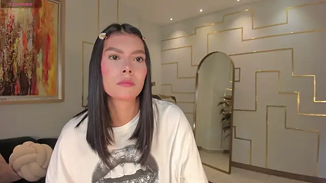 Snapshot of NiaSalvatore chatting on 28, 2, 2026 NiaSalvatore online show from 28, 2, 2026